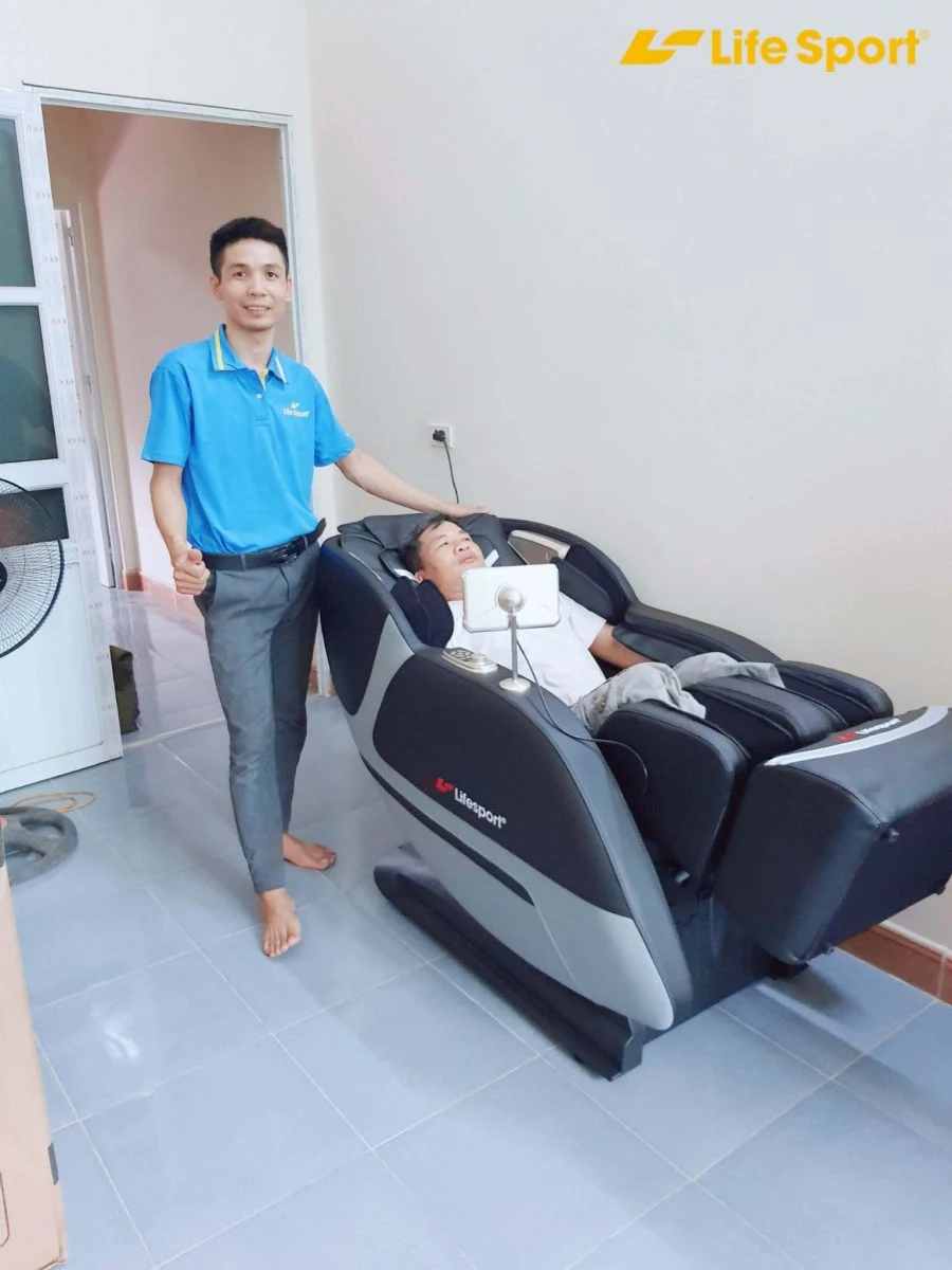 Ghế mát xa toàn thân