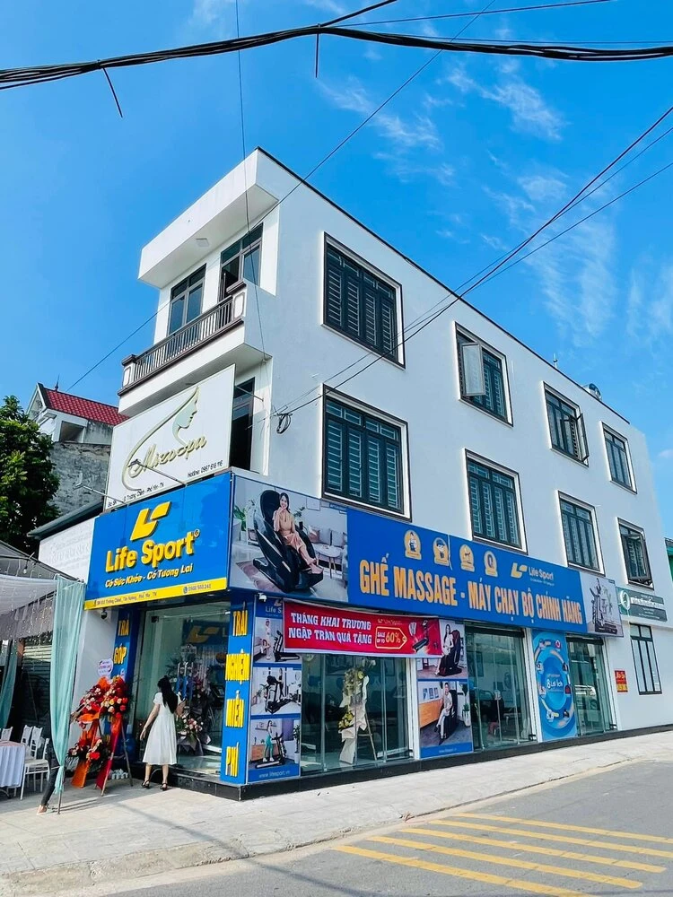 Trải nghiệm ghế massage không trọng lực tại Thái Nguyên