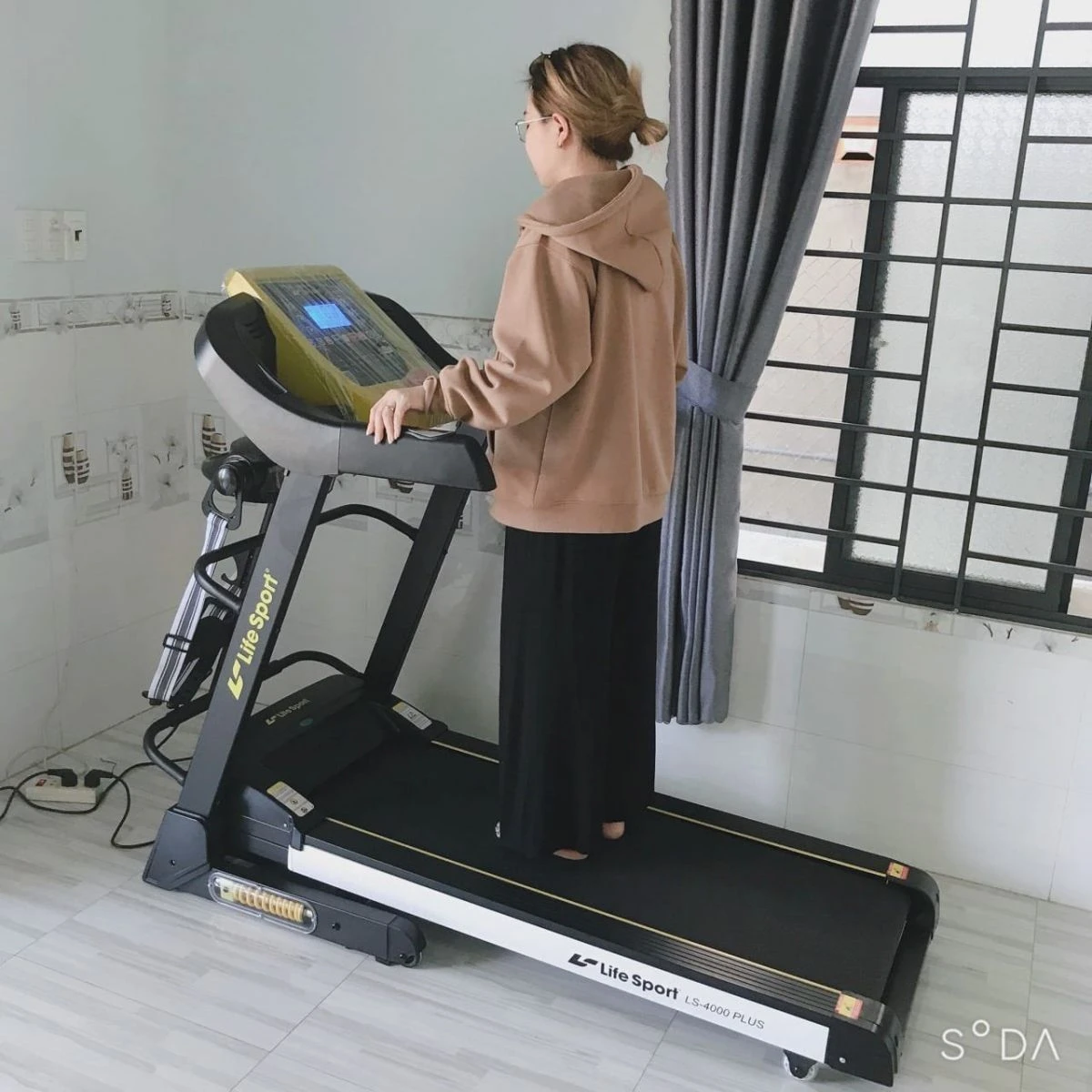 Có nên mua máy chạy bộ cũ không?