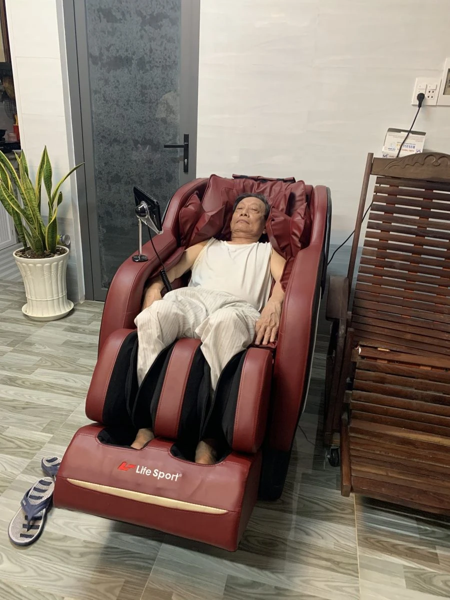 Người lớn tuổi