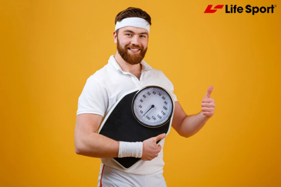 Dùng máy chạy bộ giúp kiểm soát được cân nặng 