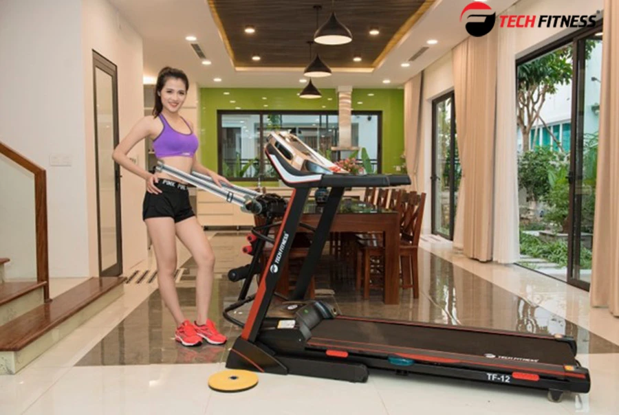 Máy chạy bộ điện Tech Fitness chất lượng cao