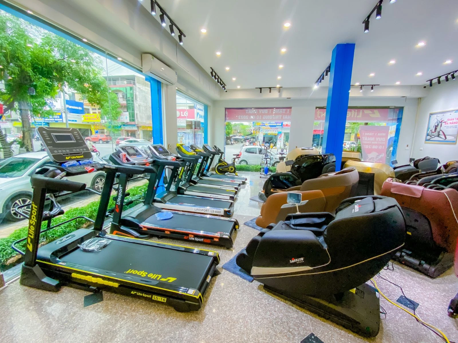 Máy chạy bộ đa năng