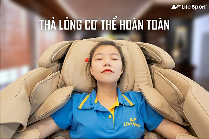 Thả lòng hoàn toàn trên ghế 