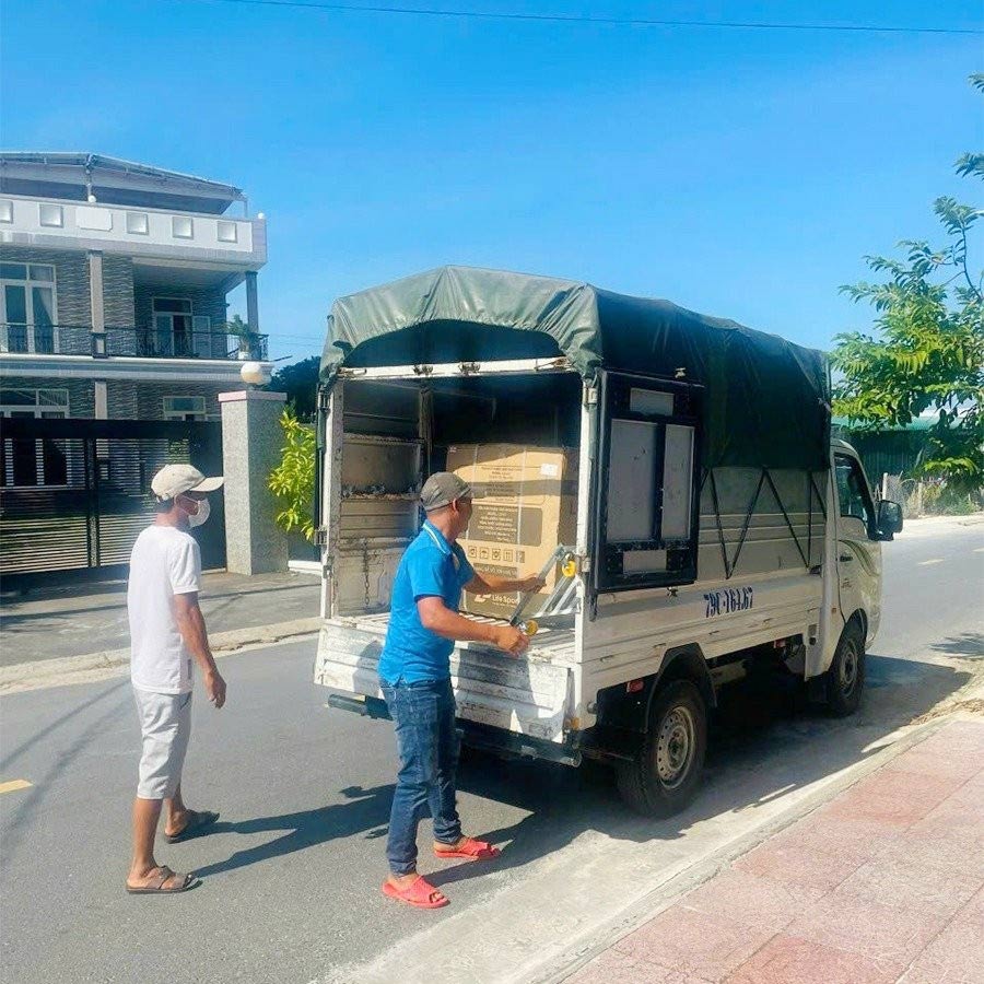 Cô Chính Ở Nam Định Đã Chọn Ghế Massage Lifesport LS-666